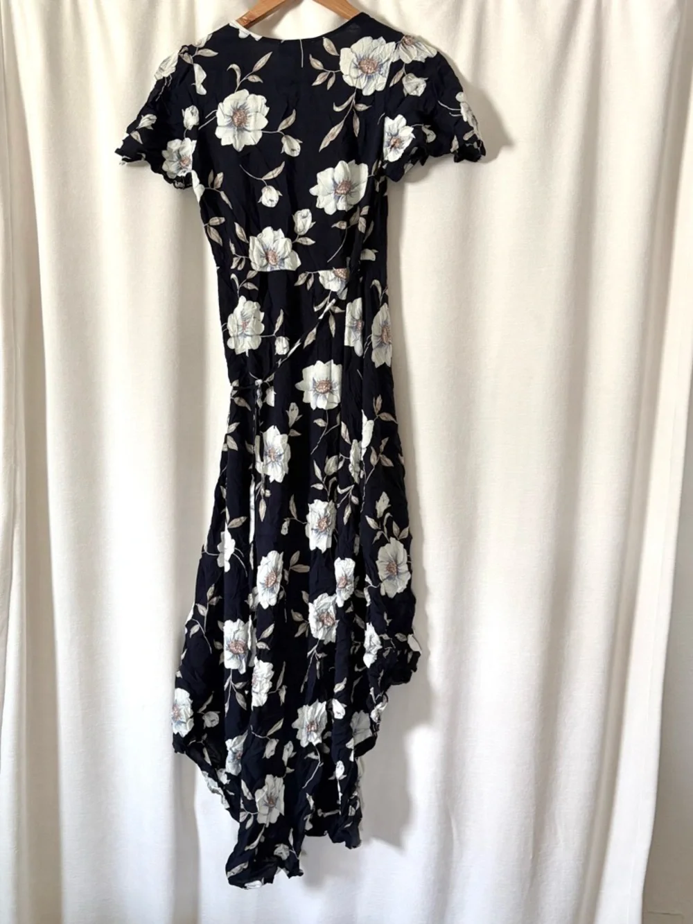 Lulus Lake Como Navy Blue Floral Print High-Low Wrap Dress size S - Picture 5 of 7